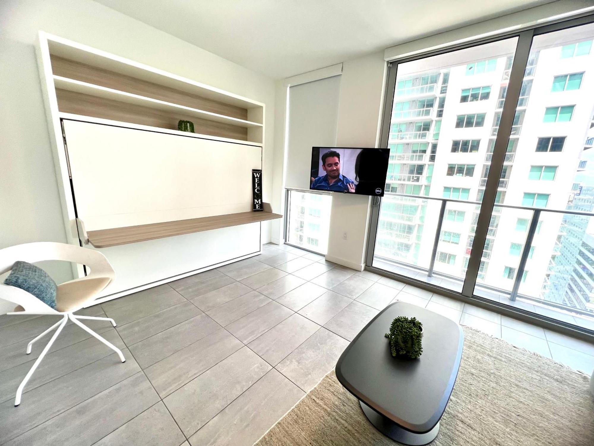 Ferienwohnung Spacious Studio In The Heart Of Downtown Miami Exterior foto