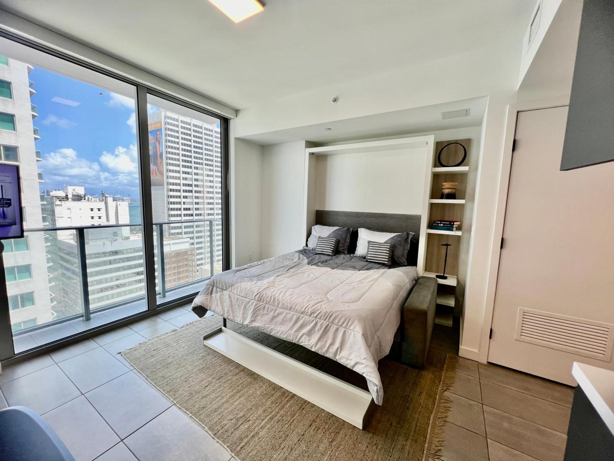 Ferienwohnung Spacious Studio In The Heart Of Downtown Miami Exterior foto